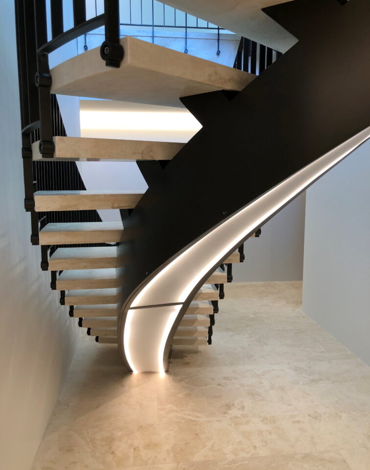 treppe-bearbeitet-one-kopf-756x960